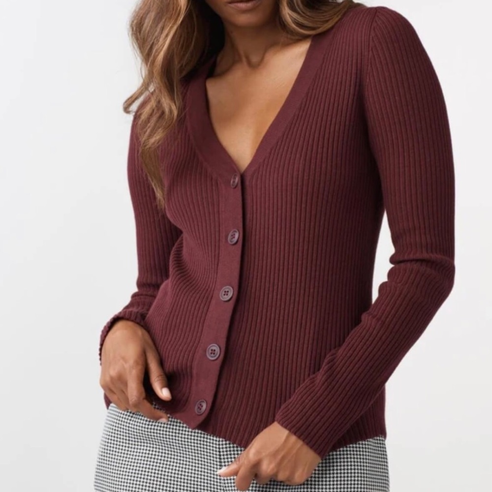 Vetta Capsule Fitted Ribbed Cardigan (Reversible) - Picture 2 of 6